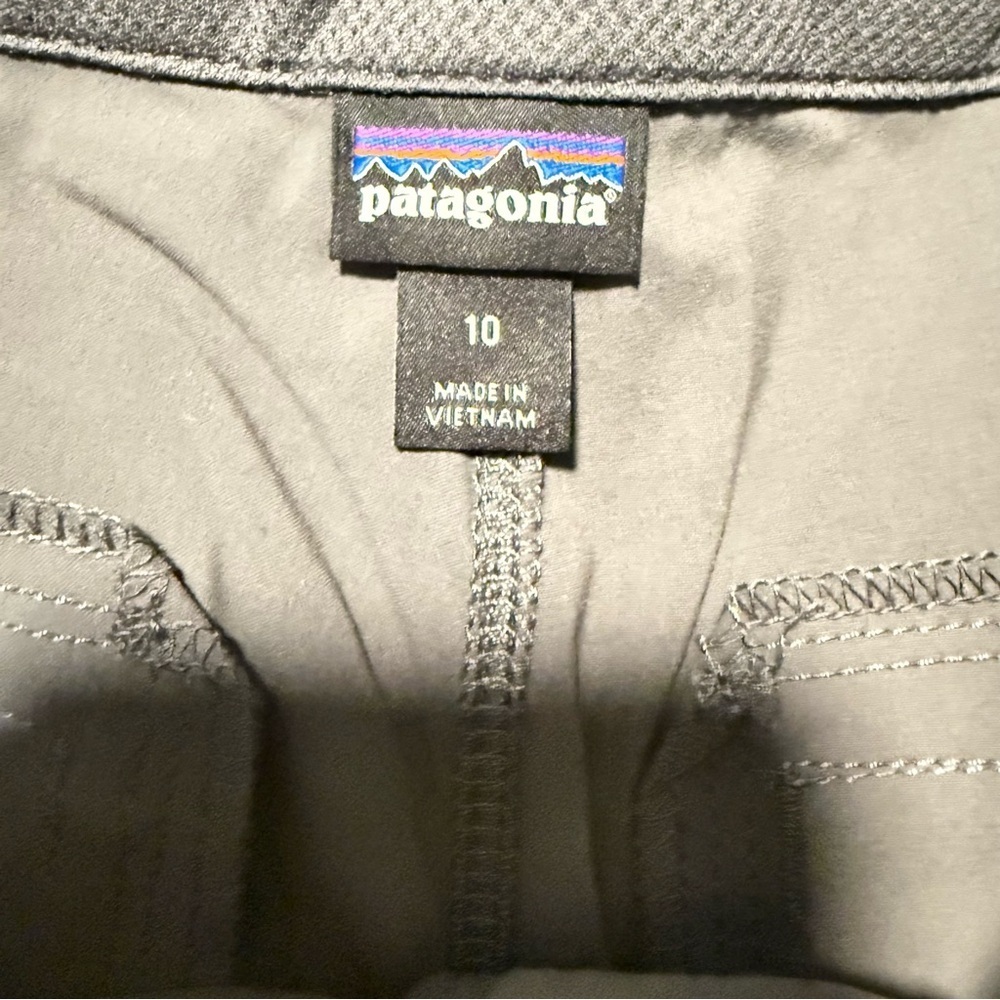 Patagonia Women's Charcoal Straight Leg Jeans Size 10 - Picture 9 of 13